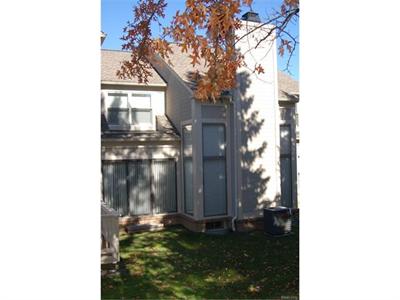 For Sale: 692 Brockmoor Bloomfield Hills, MI 48304
