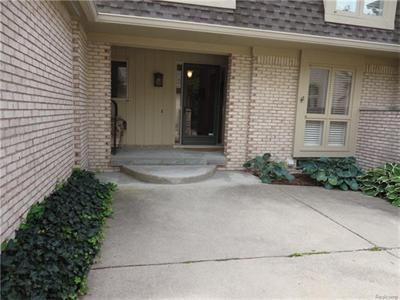 1380 Bramblebush Run