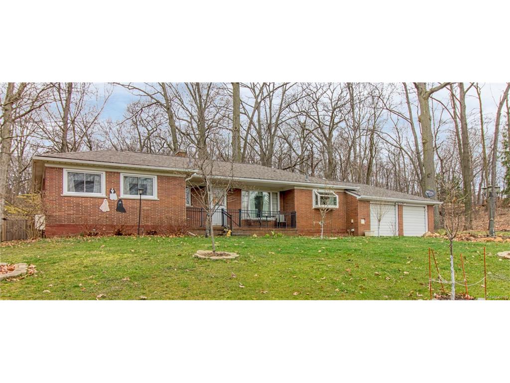230 Winry Dr