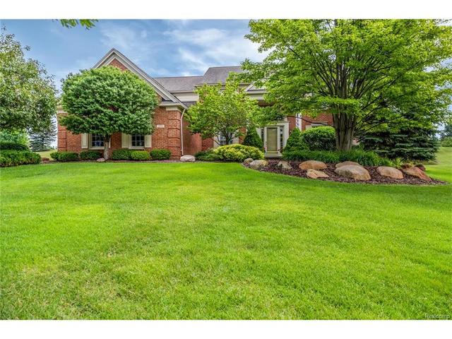 3757 S Creek Dr