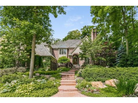 850 Lake Angelus Shrs