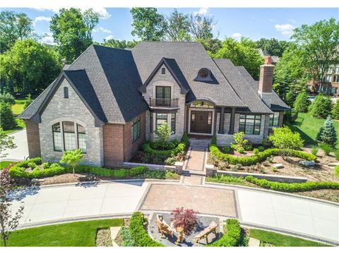 850 Lake Angelus Shrs