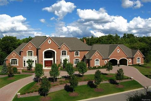 850 Lake Angelus Shrs