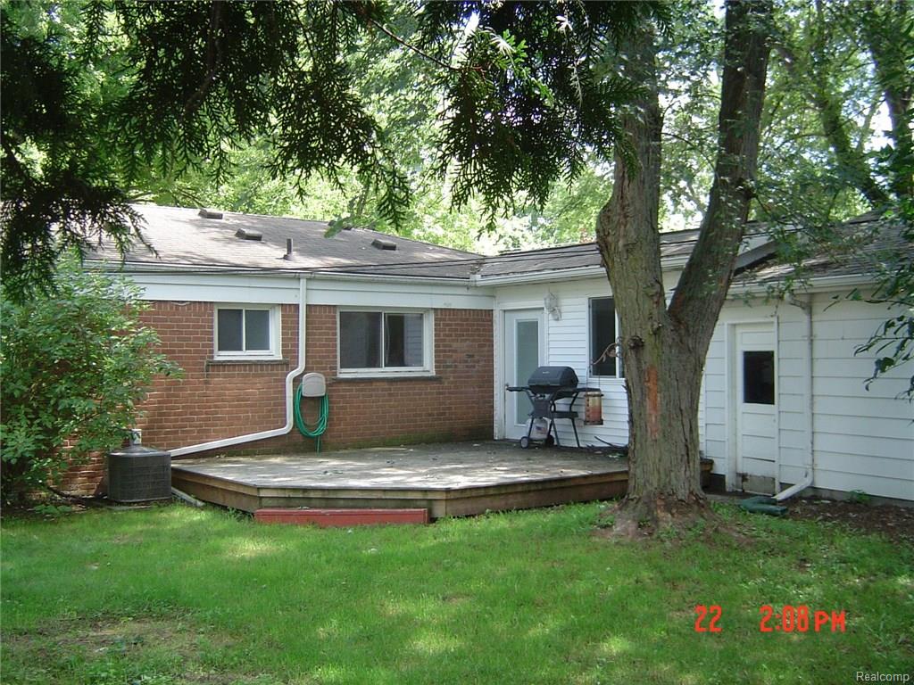1341 Catalpa Dr
