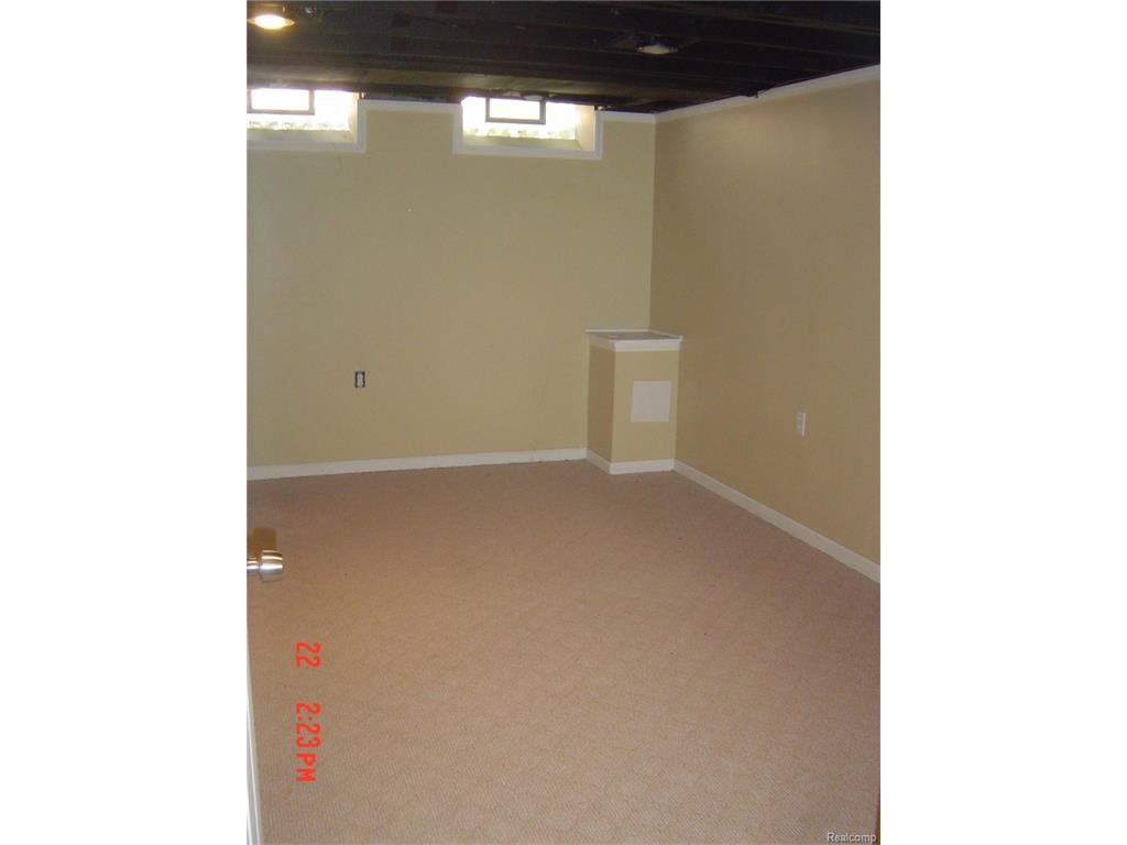 1341 Catalpa Dr