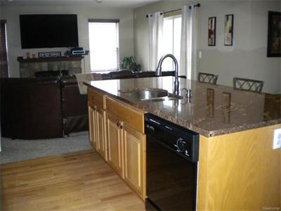 779 Woodfield