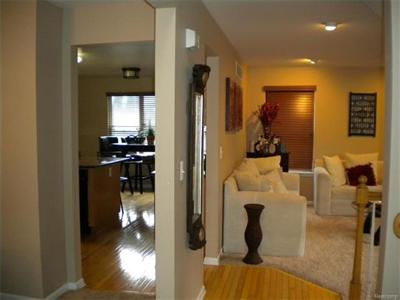 779 Woodfield