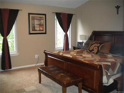 779 Woodfield