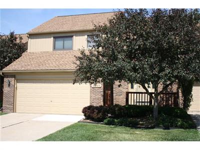 For Sale: 2160 Rochelle Park Rochester, MI 48309