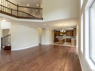 For Sale: 2143 Cattail Cir Rochester, MI 48309
