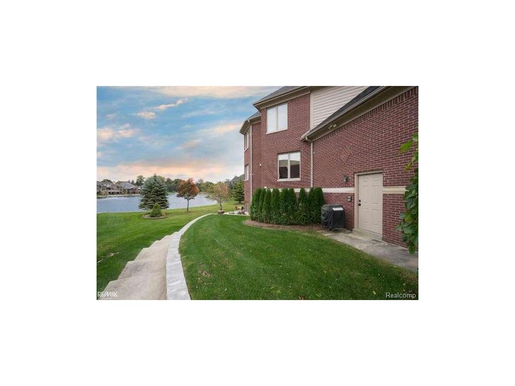 54400 Queensborough