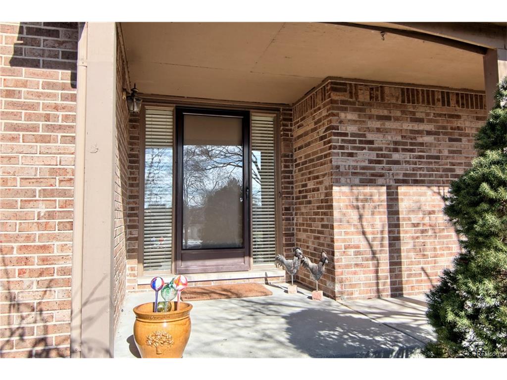 6281 Gatewood