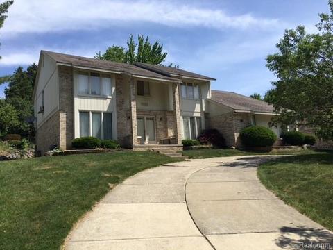5830 Farmington