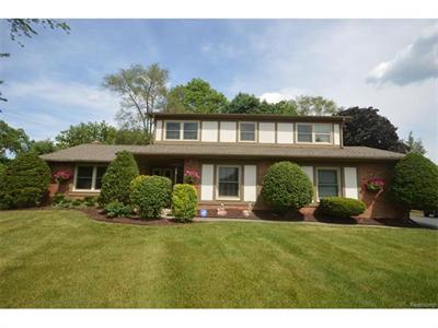 For Sale: 5301 Franklin Rdg West Bloomfield, MI 48322