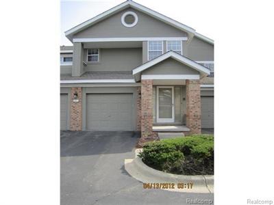 For Sale: 6621 Firestone Crse West Bloomfield, MI 48322