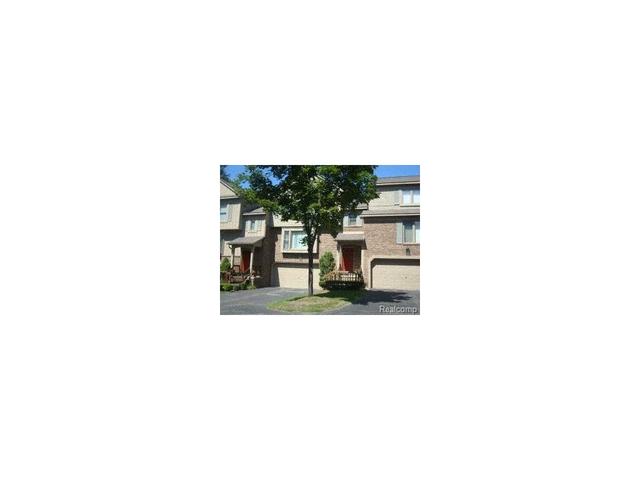 4074 Foxpointe Dr #135