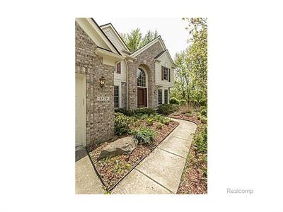 For Sale: 4979 Arbor Crse West Bloomfield, MI 48324