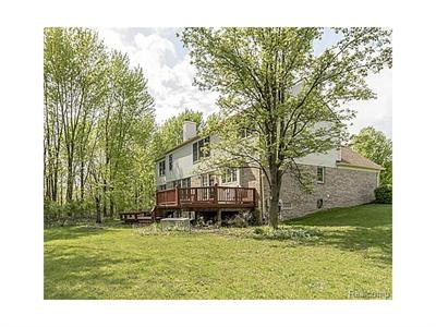 For Sale: 4979 Arbor Crse West Bloomfield, MI 48324