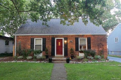 1190 Ridgemoor