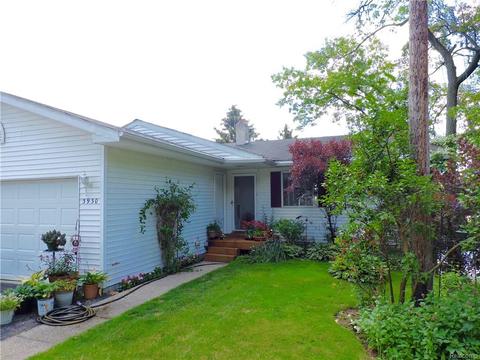 6024 Ravine Ct
