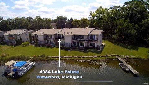 4967 Oak Hill Dr