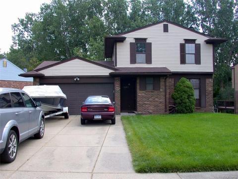 4967 Oak Hill Dr