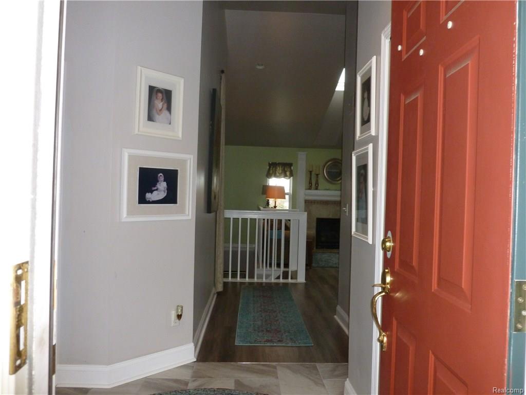 2844 Birchwood