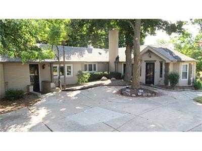 34167 Lyncroft Ct