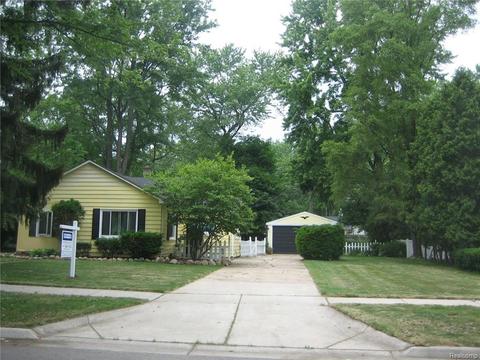 23257 Cora Ave