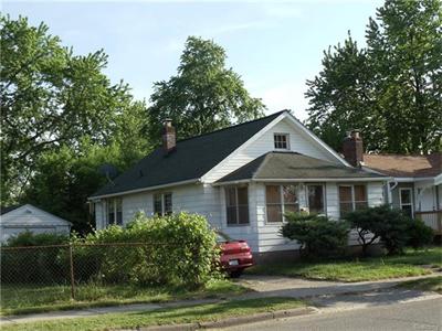 For Sale: 67 W Strathmore Pontiac, MI 48340