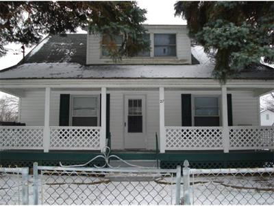 For Sale: 27 Hazel Main Unit #APT 1 Pontiac, MI 48341