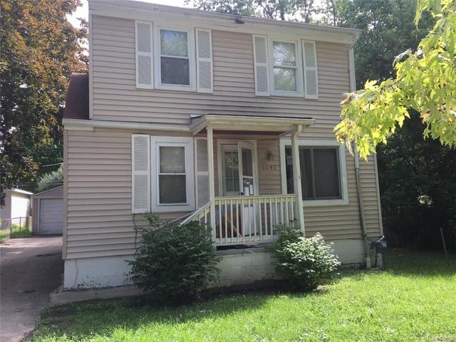 268 E Rundell St