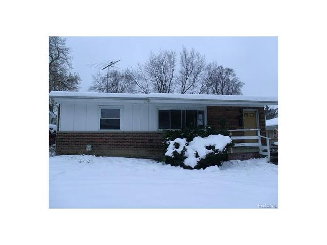 995 N Cass Lake Rd #240