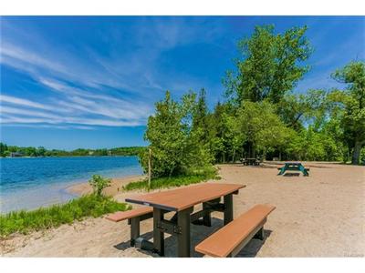 For Sale: 7690 Deerhill Clarkston, MI 48346