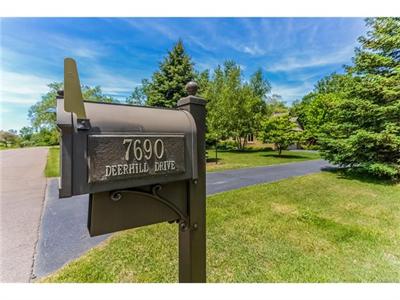 For Sale: 7690 Deerhill Clarkston, MI 48346