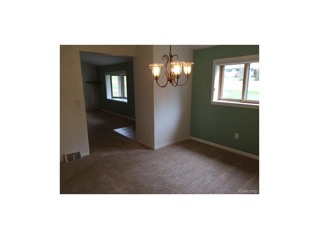 385 Corkwood Dr