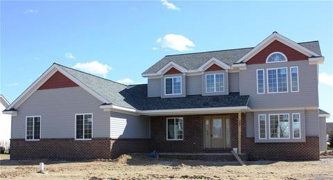 220 Persimmon Ct