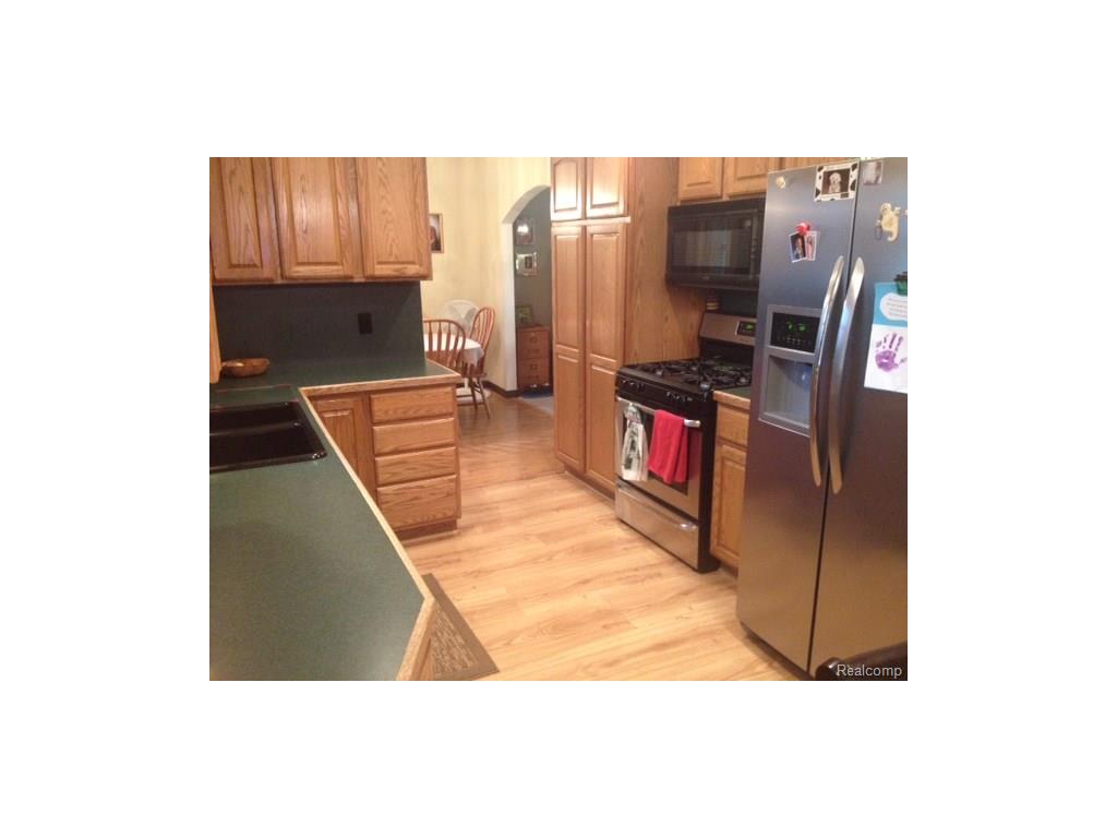 3801 Tara Dr