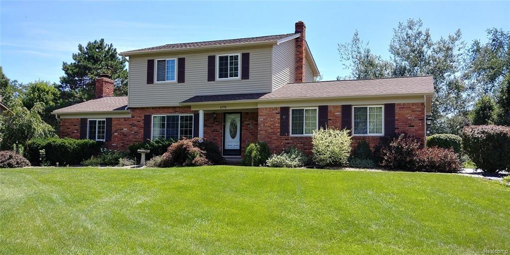 807 Towhee Cir