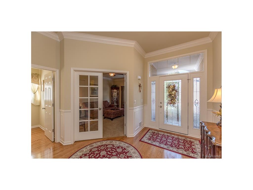 333 Asbury Ct #14