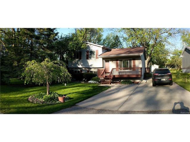 791 Heights Rd