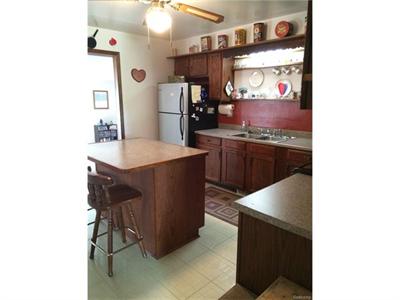 For Sale: 878 Bayfield Lake Orion, MI 48362