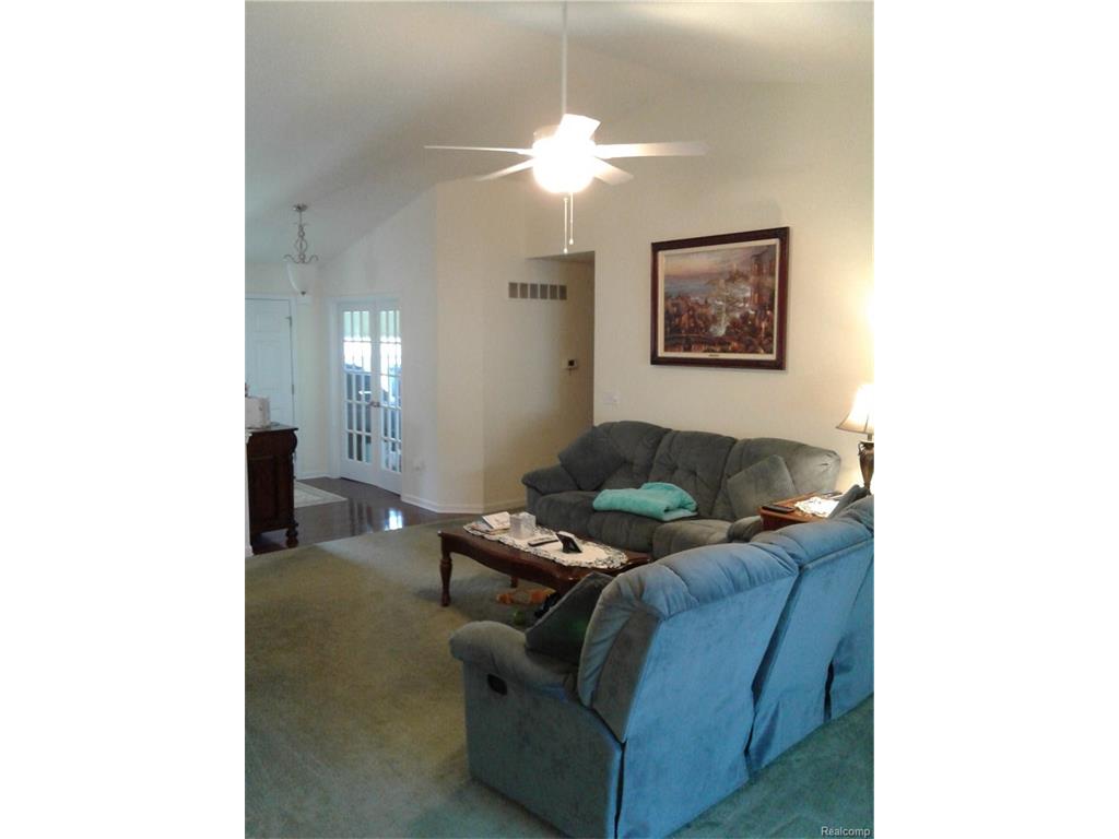 203 Beaumont Ct