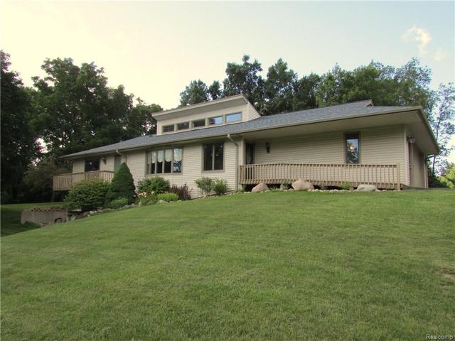 5195 Mattawa Dr