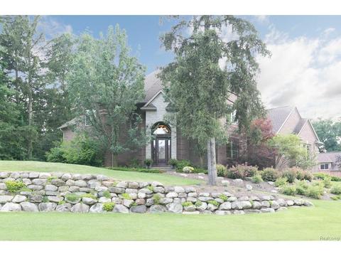 1600 Royal Birkdale Dr
