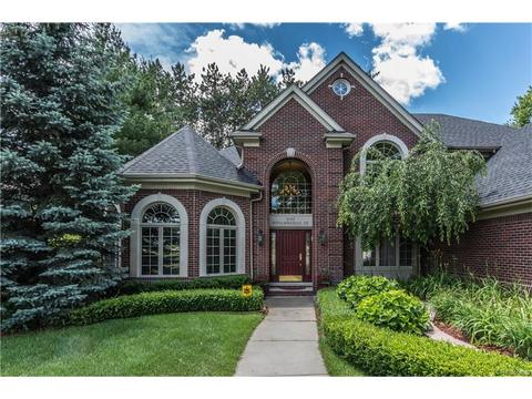 1600 Royal Birkdale Dr