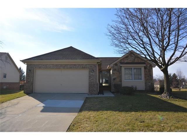 425 W Walled Lake Dr