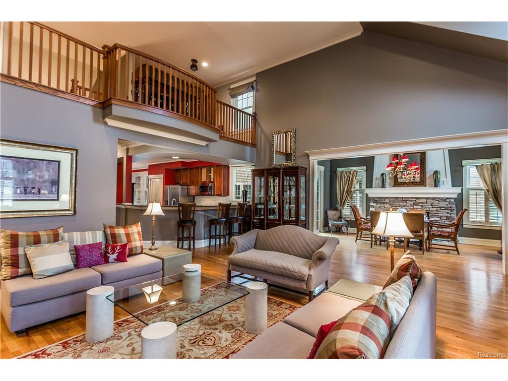 1663 Mystic Hills Dr