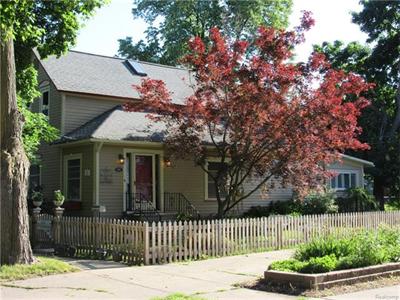 For Sale: 324 East Milford, MI 48381