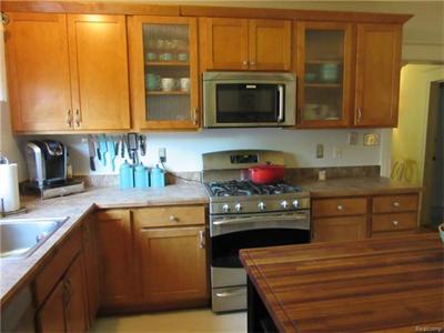 For Sale: 324 East Milford, MI 48381